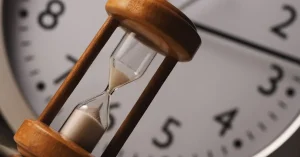 hourglass-Trusting God's timing